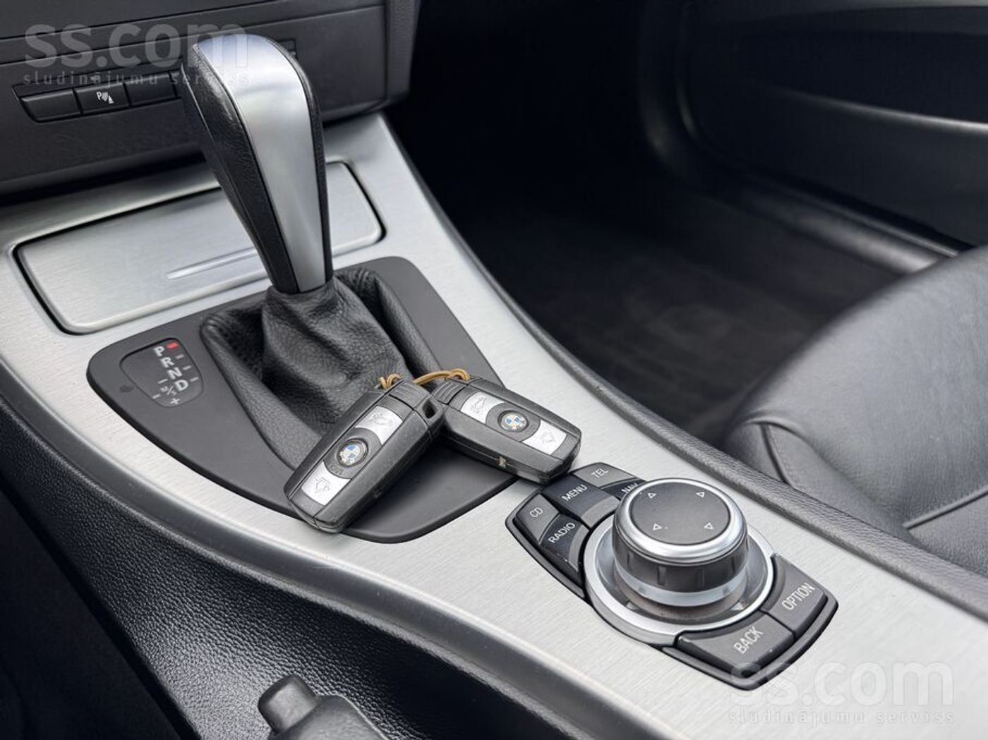 BMW 320 2011