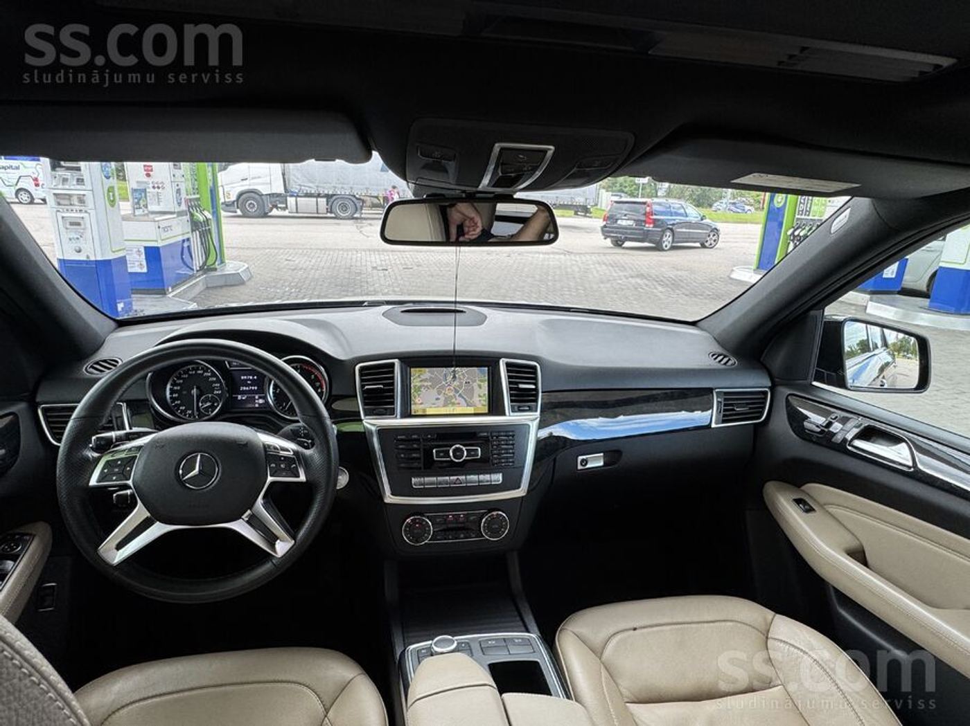 Mercedes-Benz ML350 2012