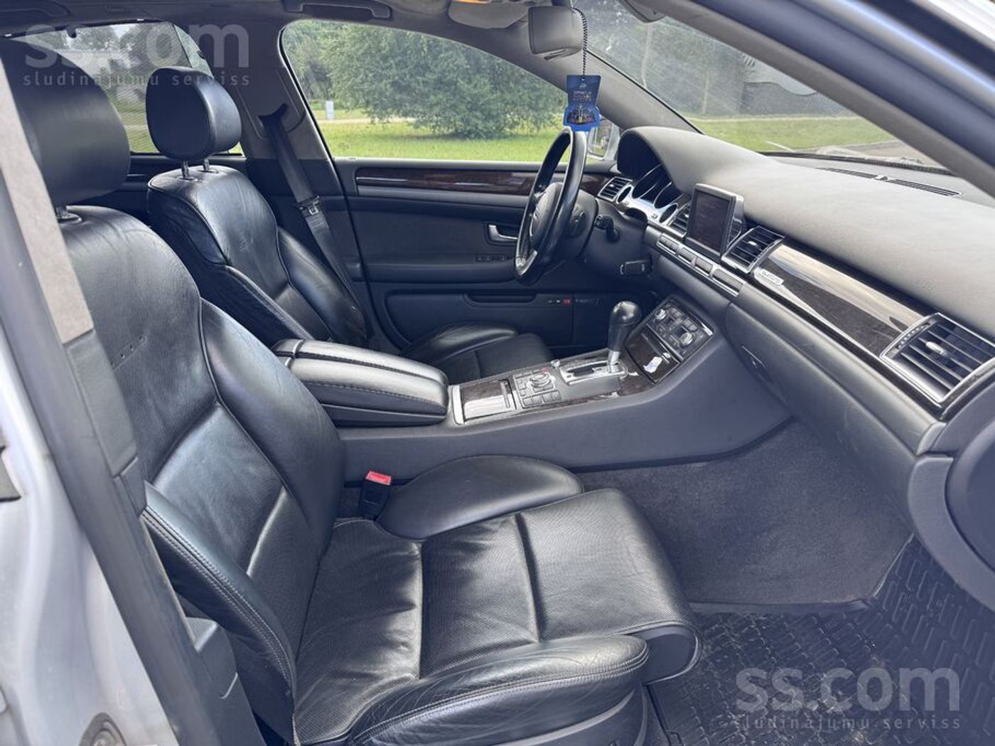 Audi A8 2005