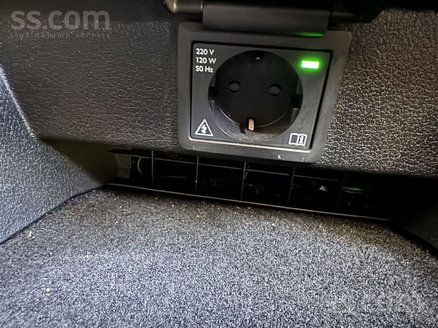 Peugeot Traveller 2017
