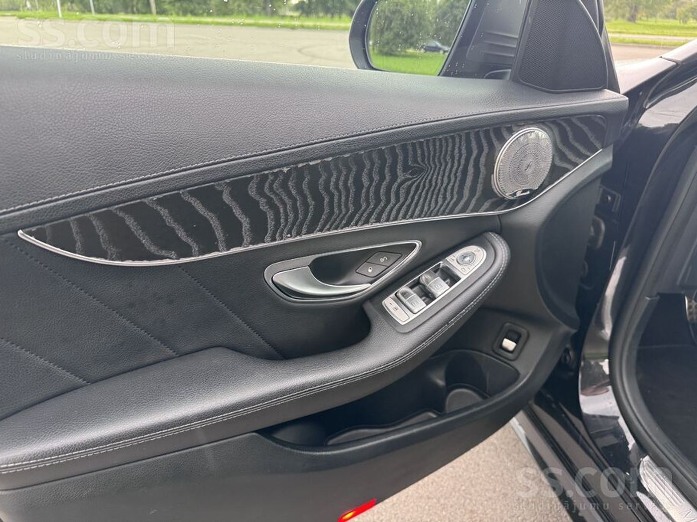 Mercedes-Benz C200 2015