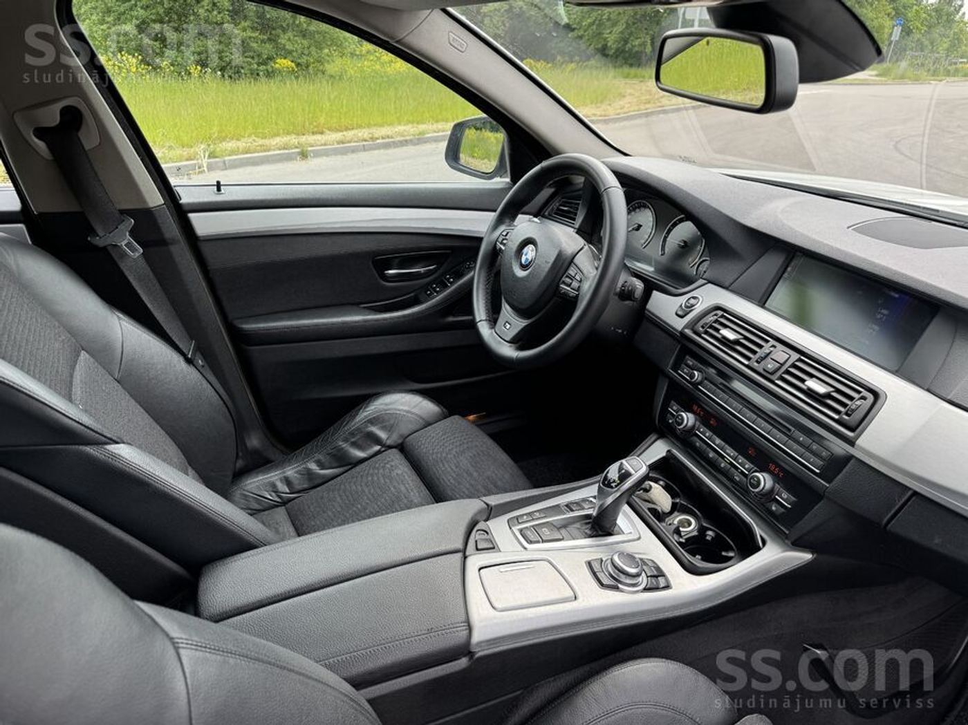 BMW 525 2012