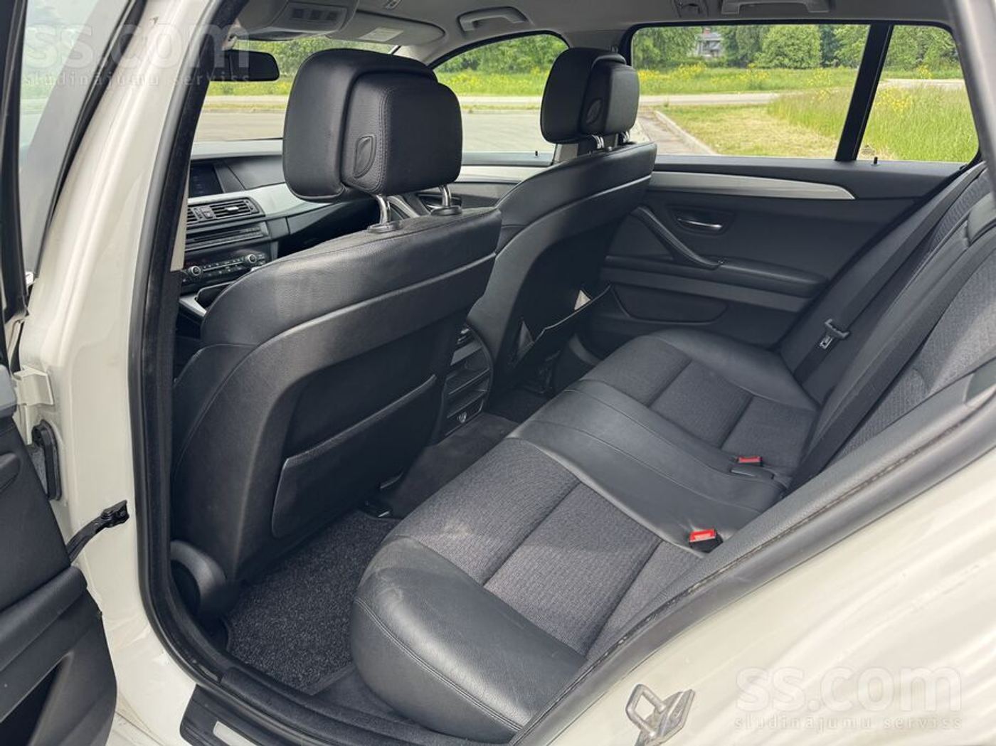 BMW 525 2012
