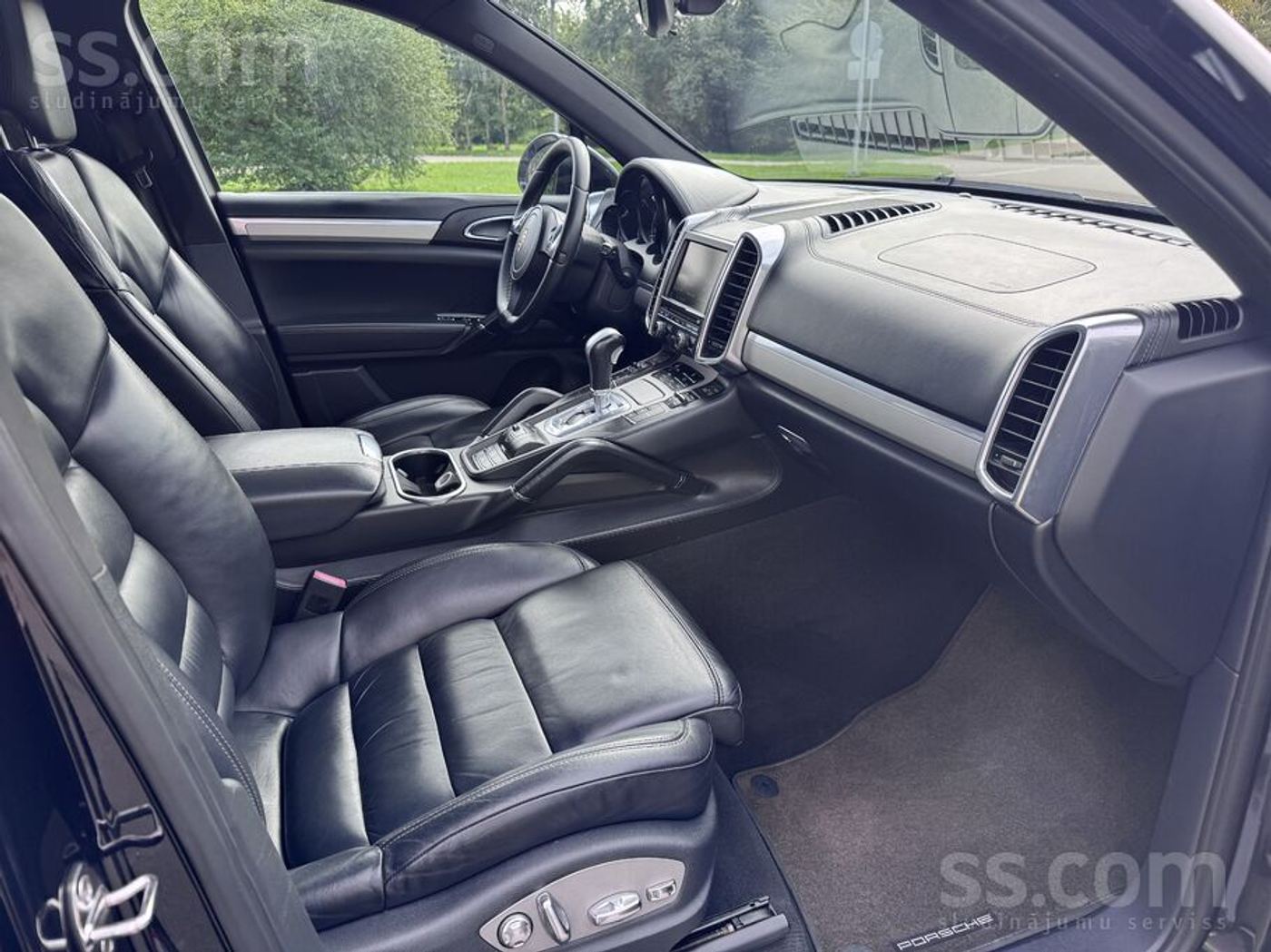 Porsche Cayenne 2012