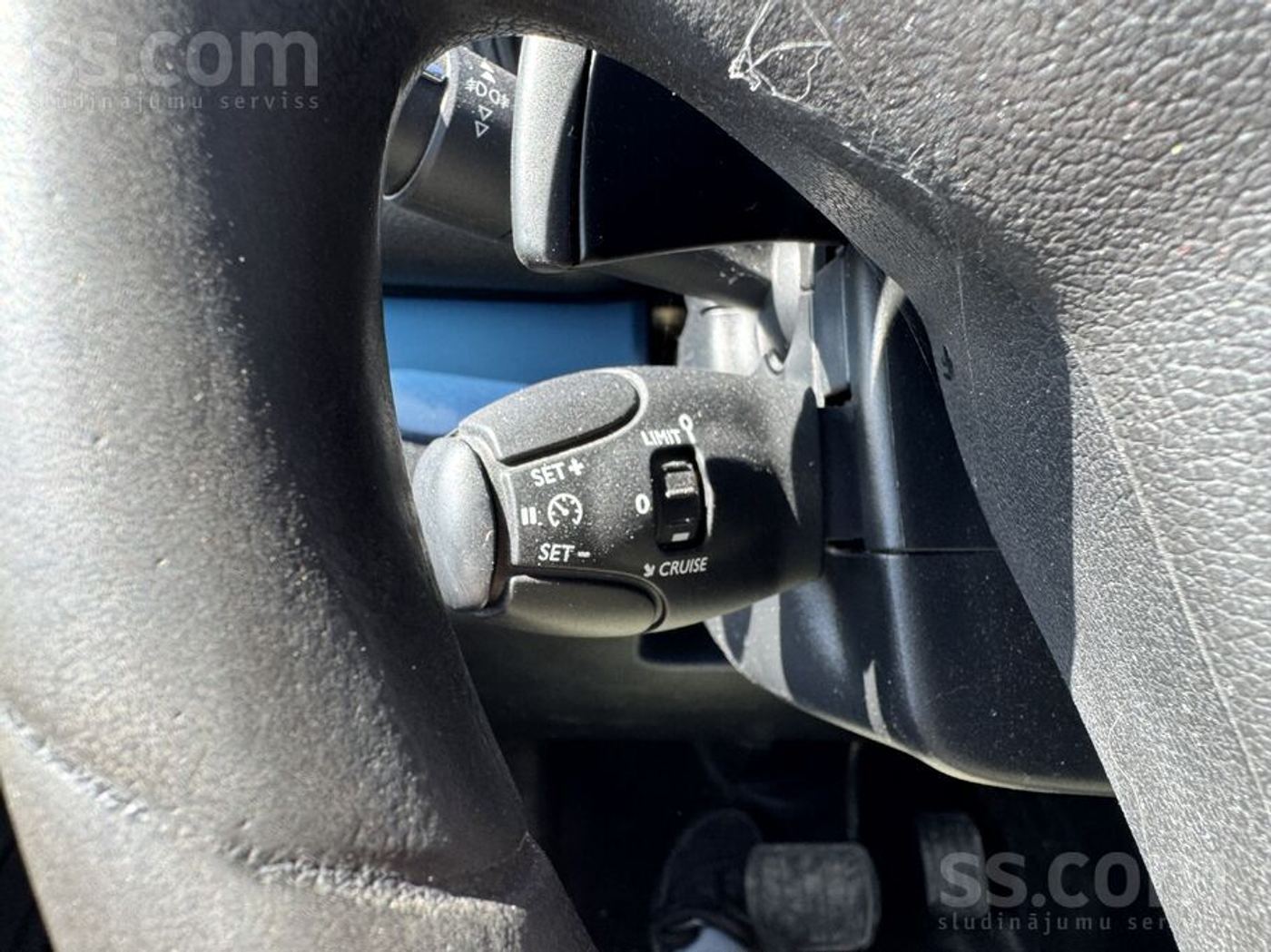 Peugeot Traveller 2017