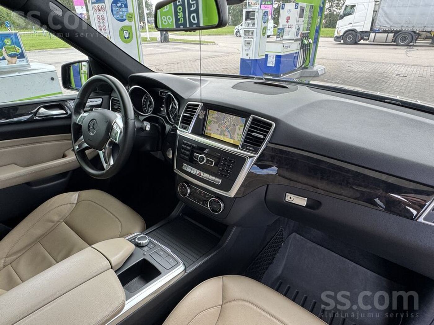 Mercedes-Benz ML350 2012
