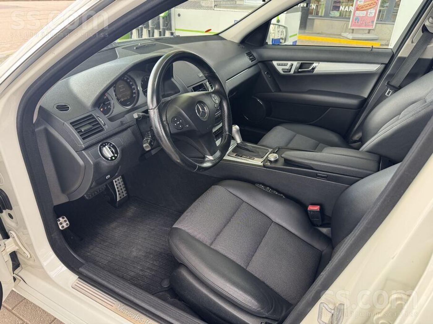 Mercedes-Benz C220 2009