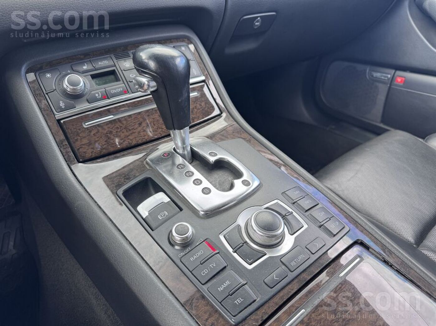Audi A8 2005