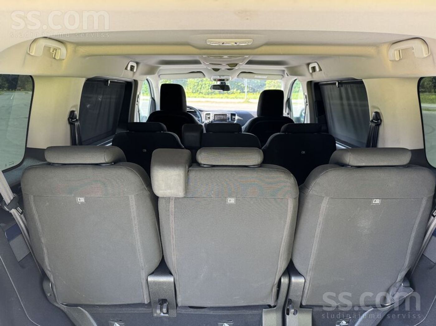 Peugeot Traveller 2017
