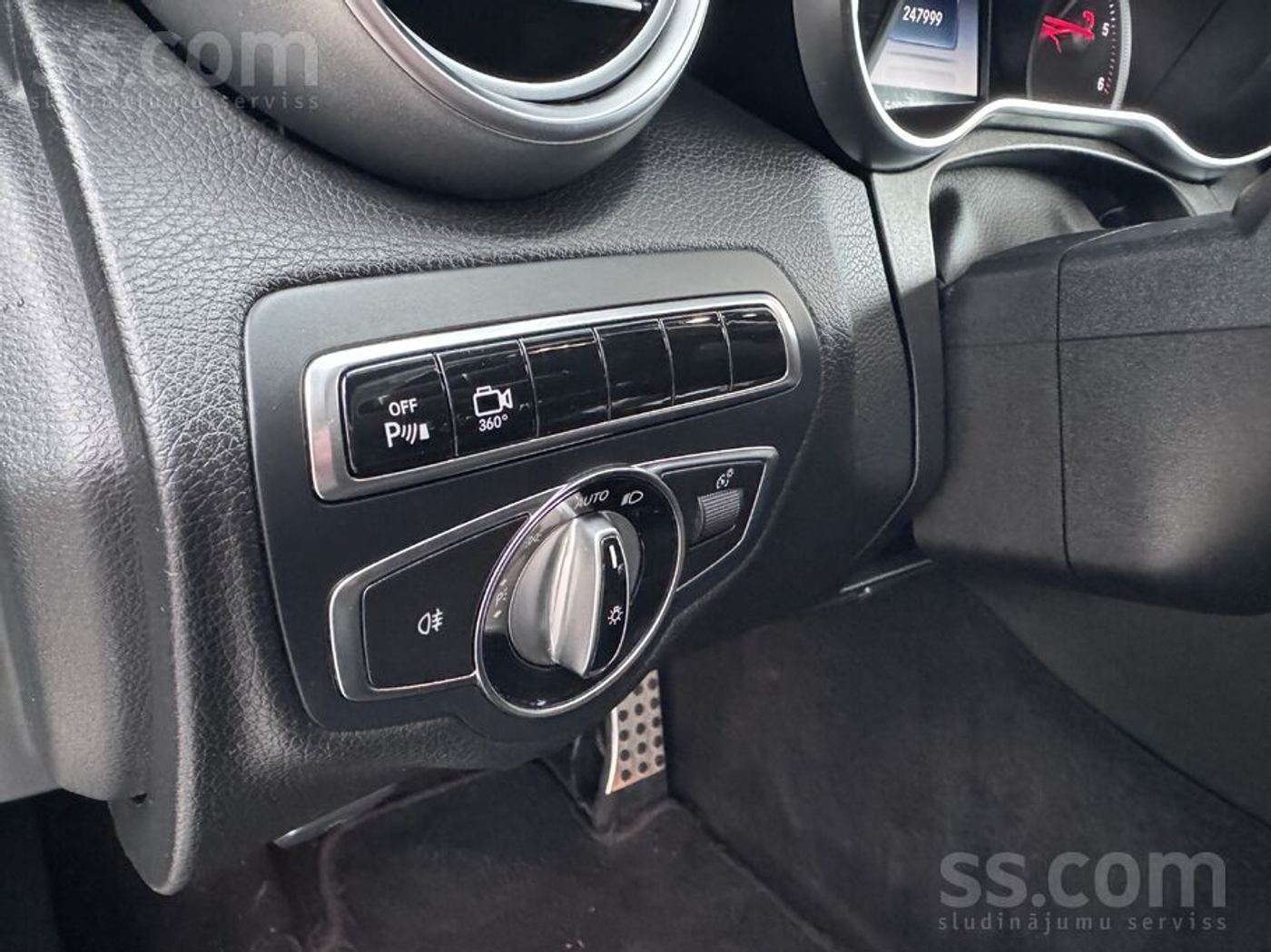 Mercedes-Benz C200 2015