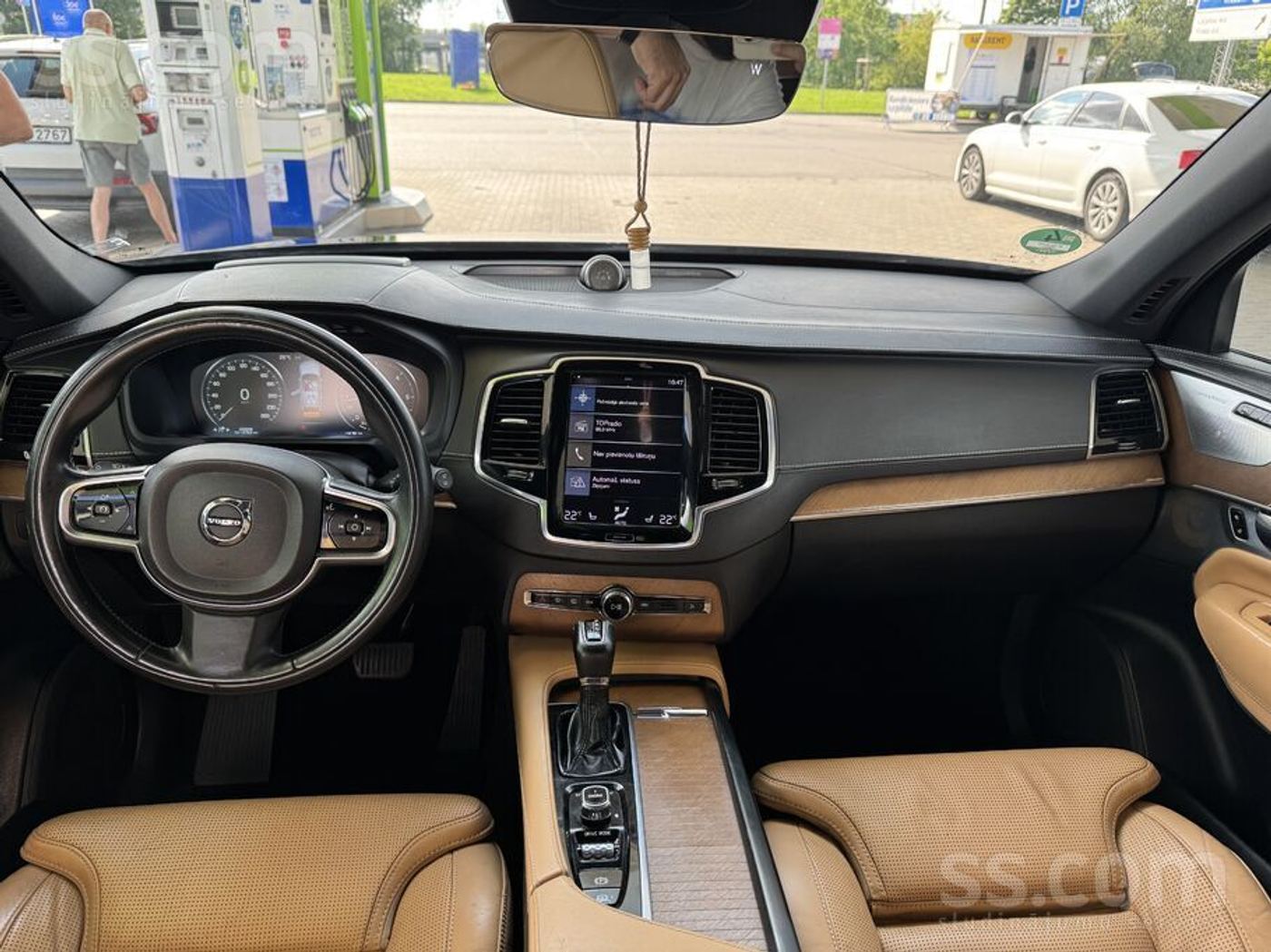 Volvo XC90 2015