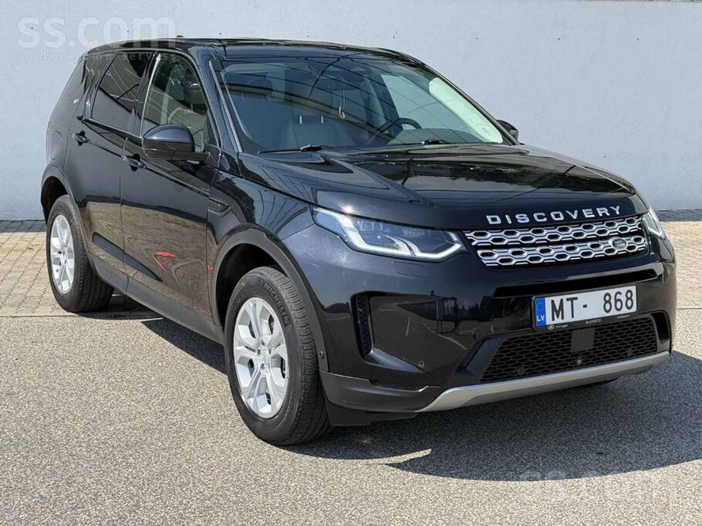 Land Rover Discovery Sport 2021