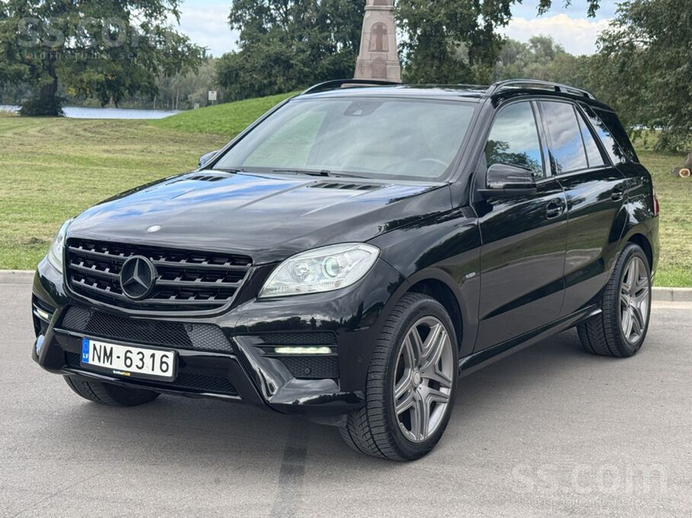 Mercedes-Benz ML350 2012
