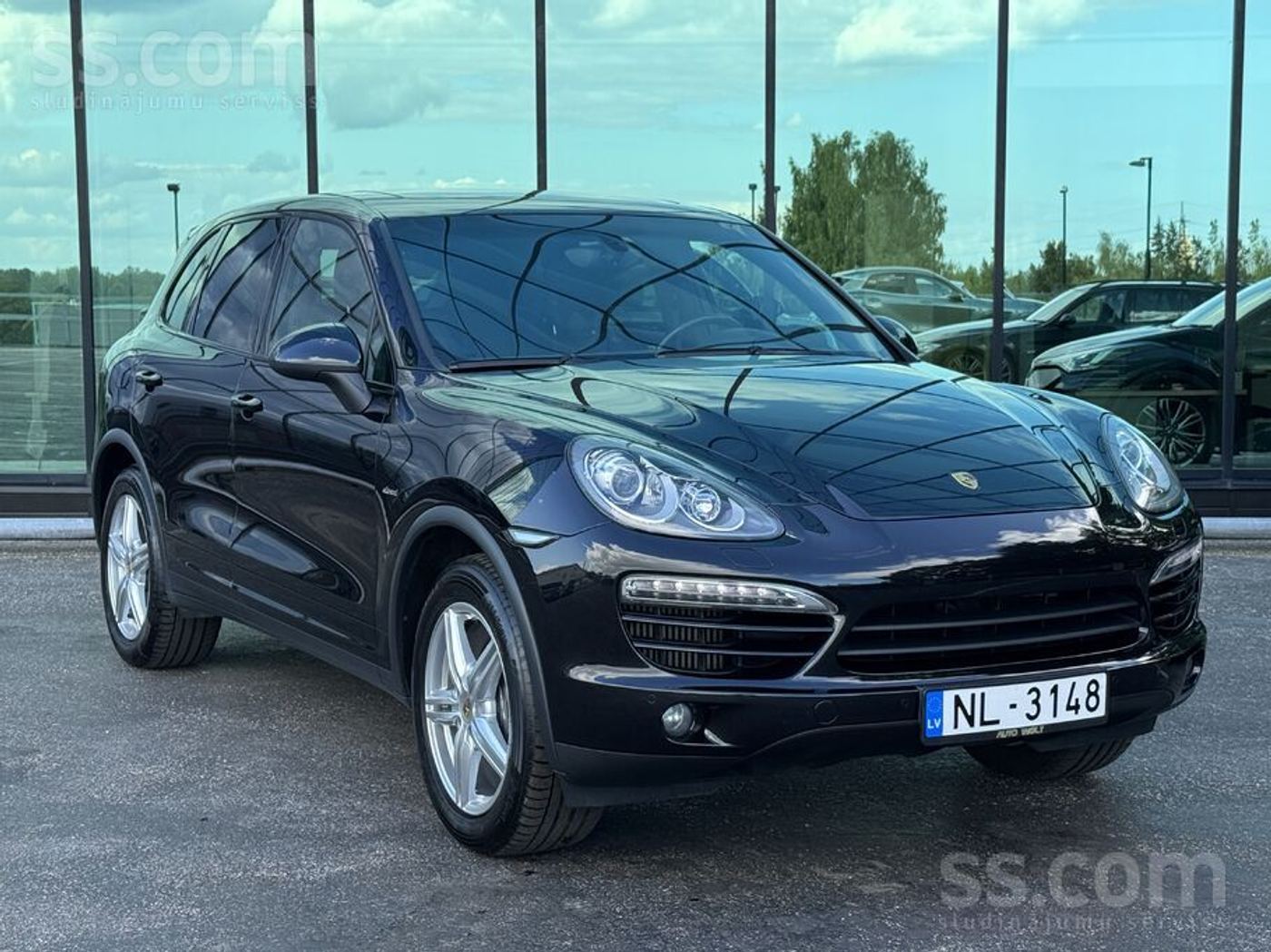 Porsche Cayenne 2011