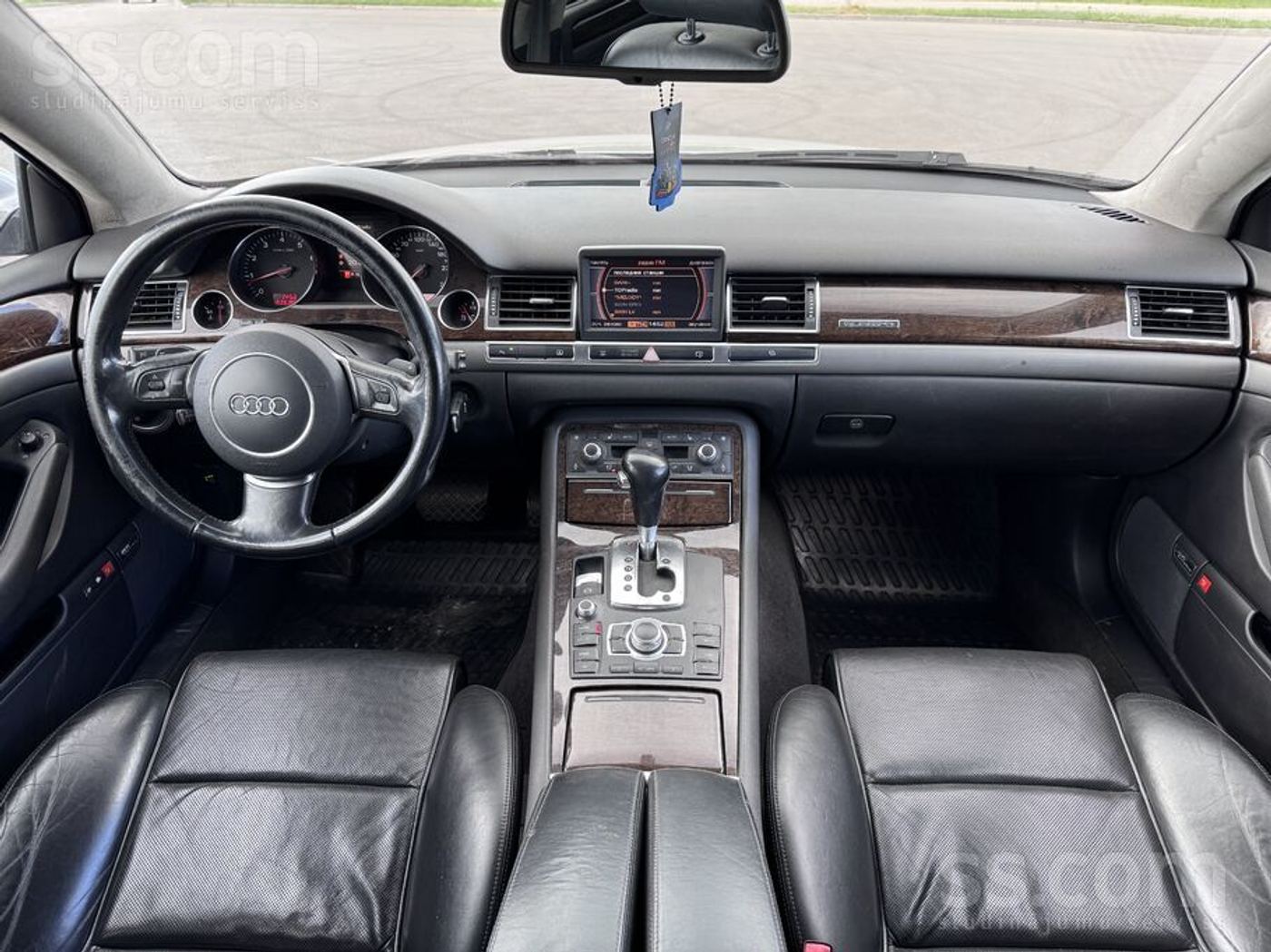 Audi A8 2005