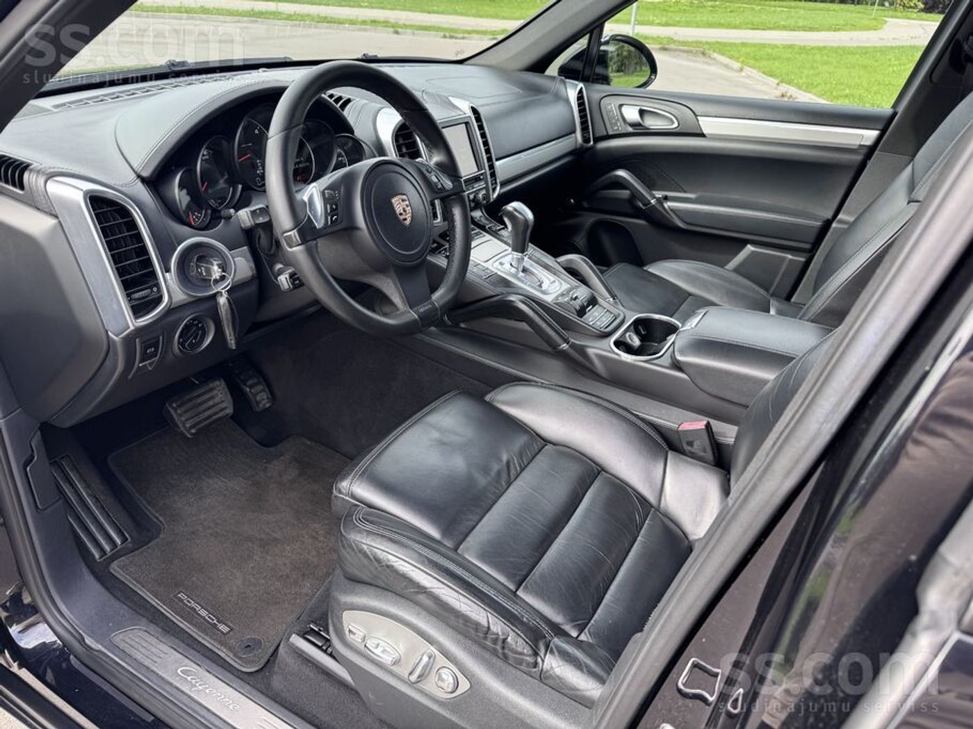 Porsche Cayenne 2012