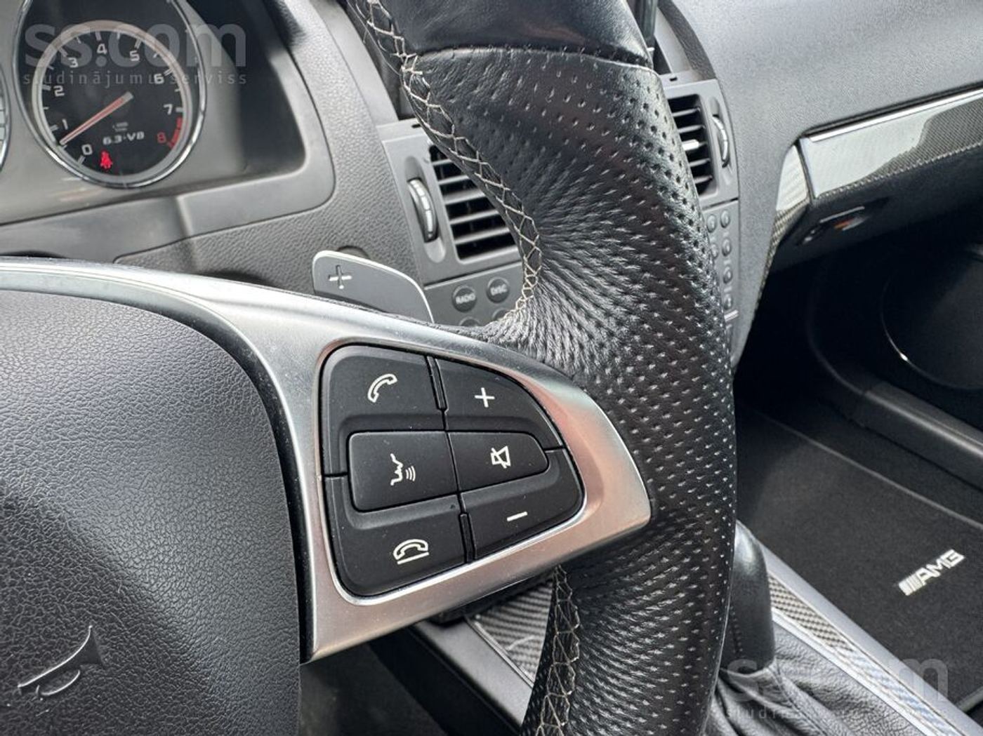 Mercedes-Benz C63 AMG 2009