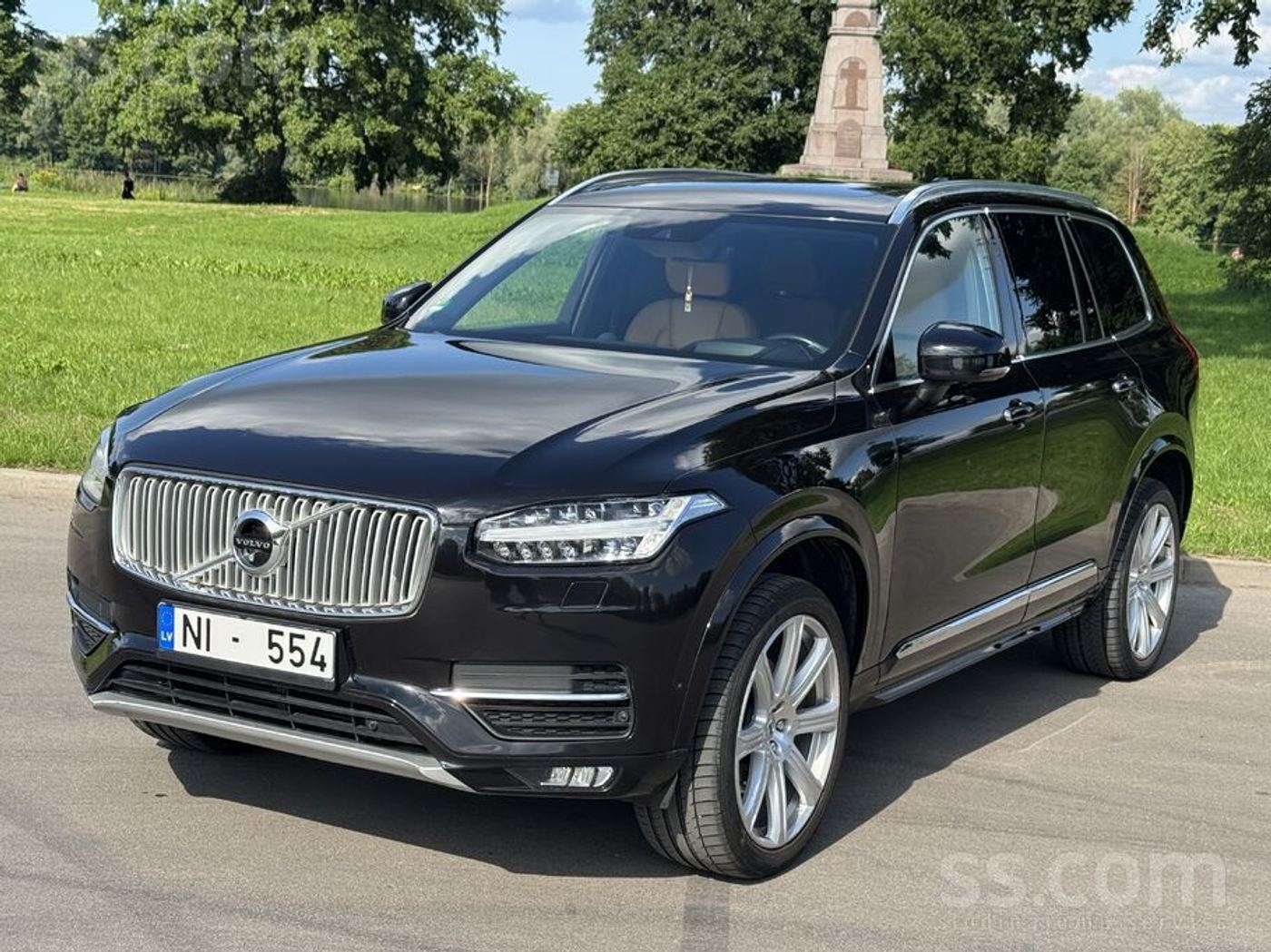 Volvo XC90 2015