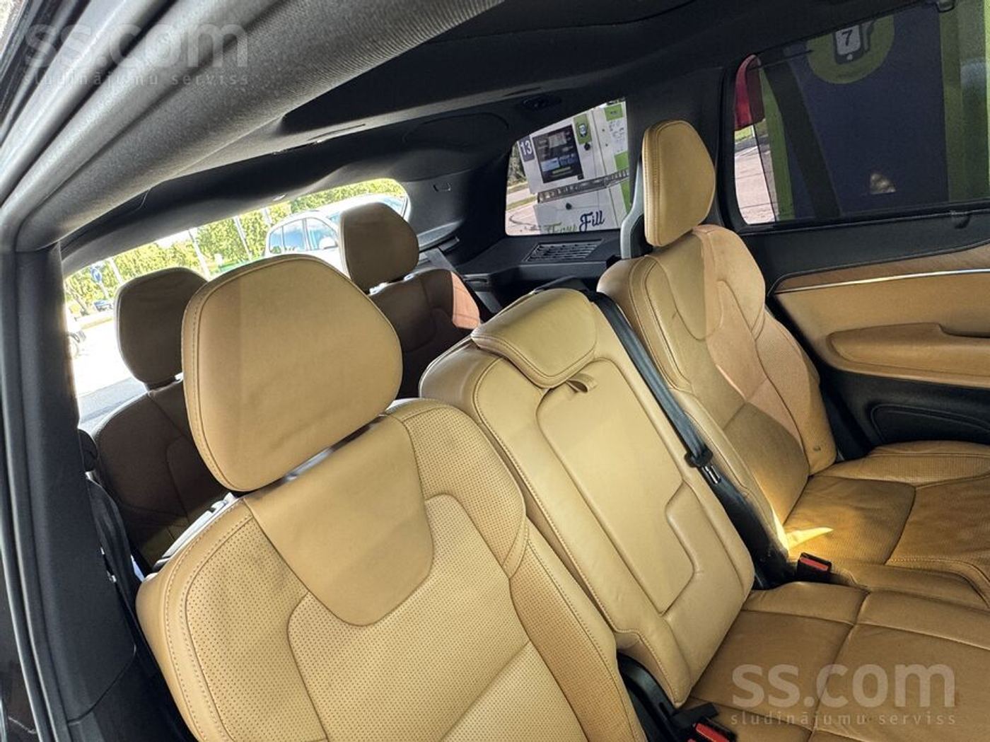 Volvo XC90 2015