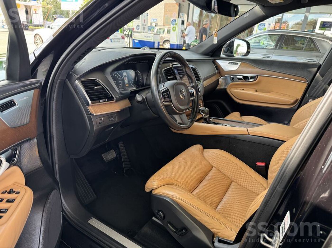 Volvo XC90 2015