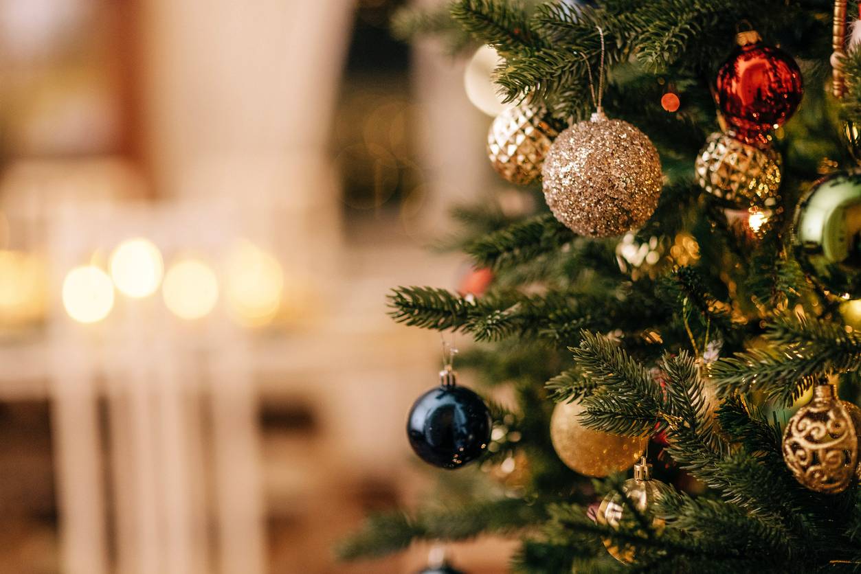 Christmas tree with lights and decoration