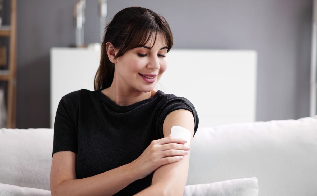 Featured image for A Guide To The Best HRT Patches