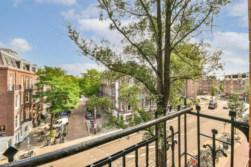 Admiraal De Ruijterweg 103 3
