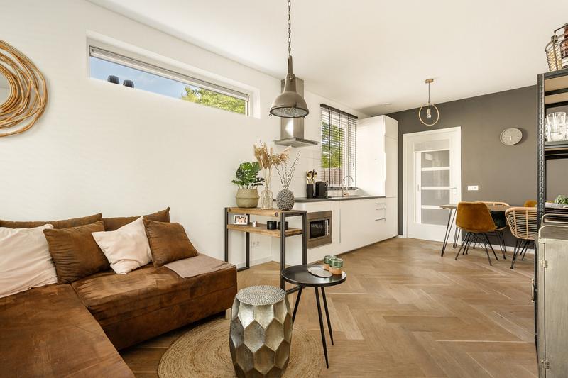Halstraat 18
