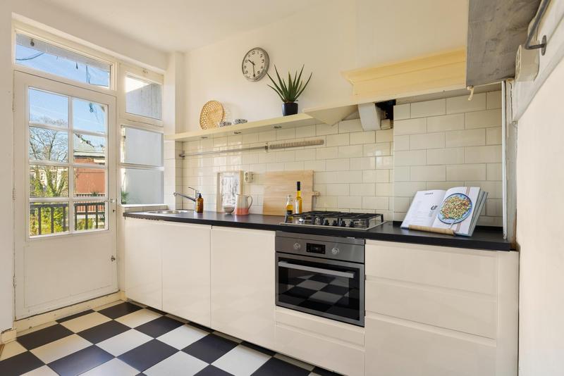 Tweede Van der Helststraat 38 II