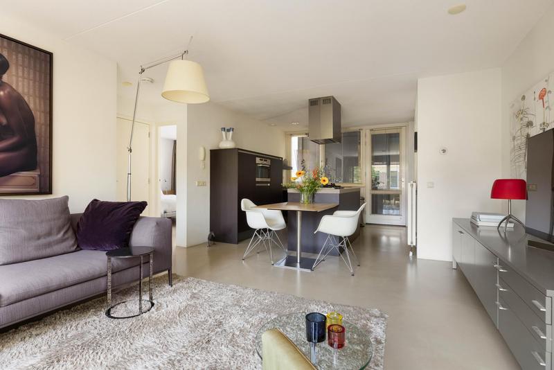 Czaar Peterstraat 103 E