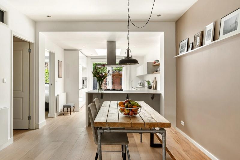 Orteliusstraat 72