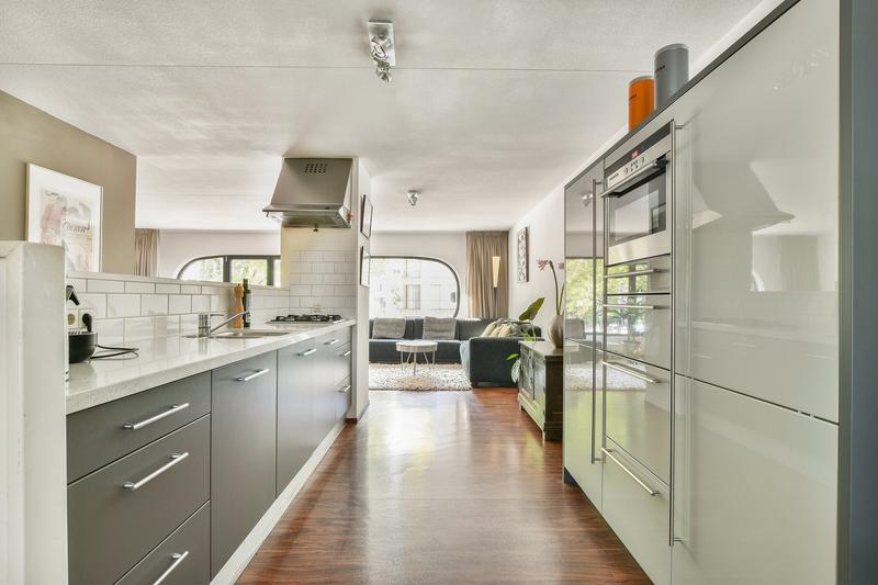 Sarphatistraat 133 D*