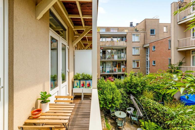 Van der Hoopstraat 65 1
