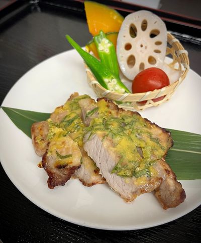 豚肉の大葉味噌焼き