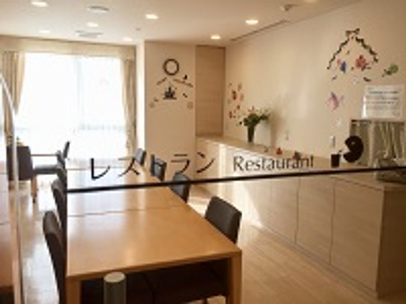 レストラン