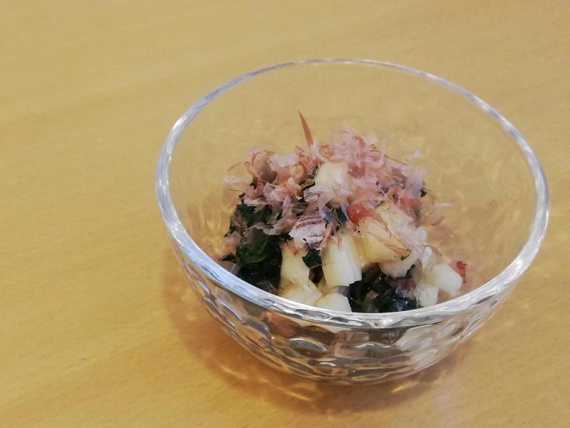 モロヘイヤと長芋のレモン醤油あえ