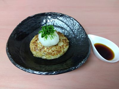 ごぼうと豆腐のふわふわハンバーグ