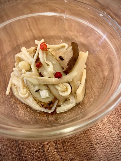きのことごぼうのハーブマリネ