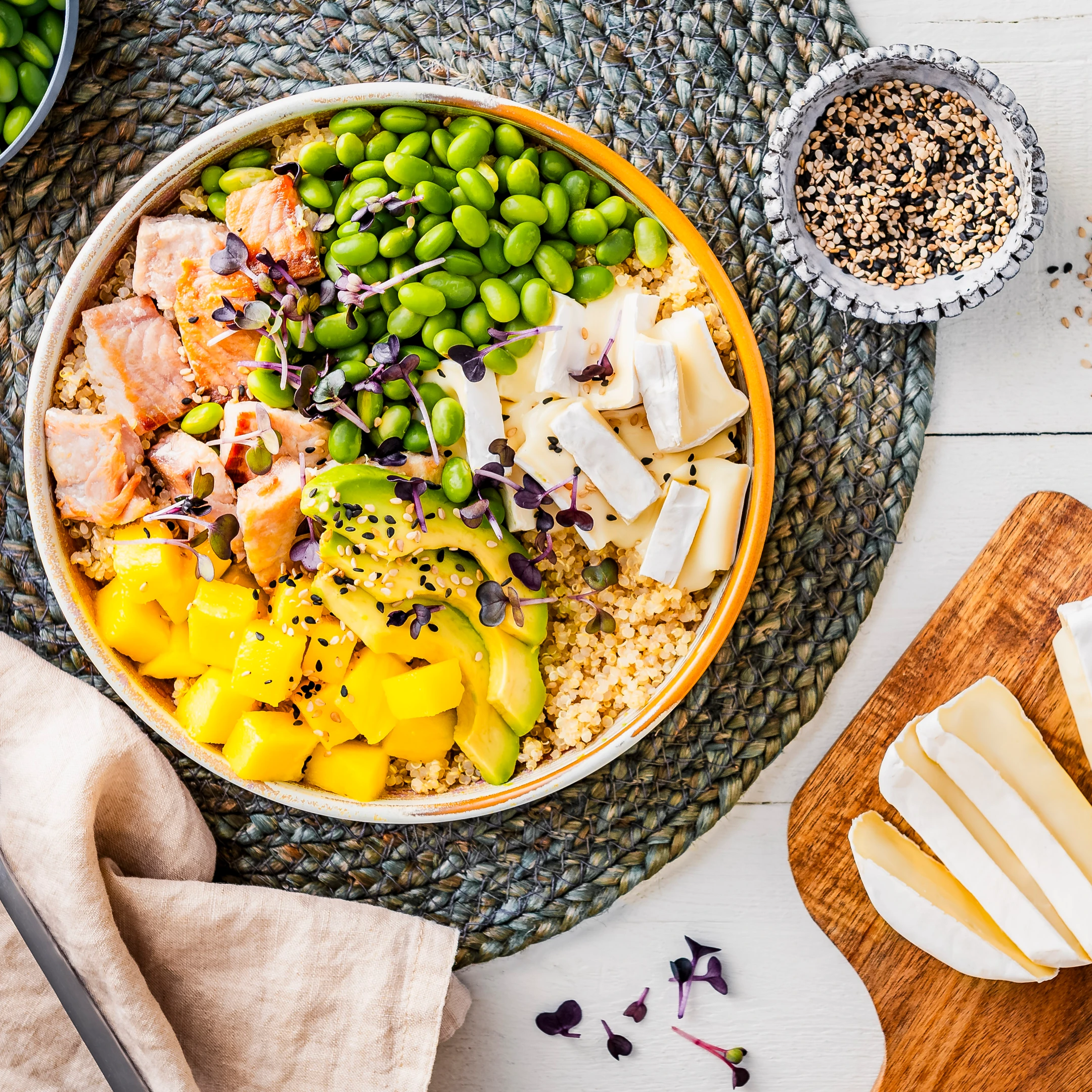 alt
