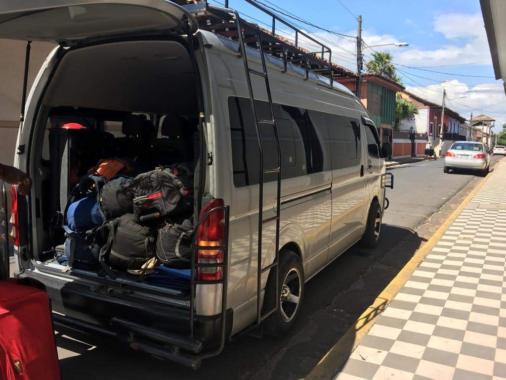 How to Get from Granada to León: Shuttle, Bus or Private Taxi?