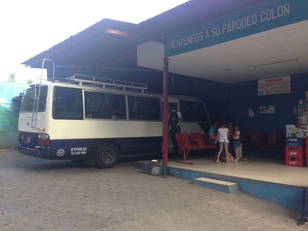 Parqueo Colón bus terminal for Granada to Managua microbuses