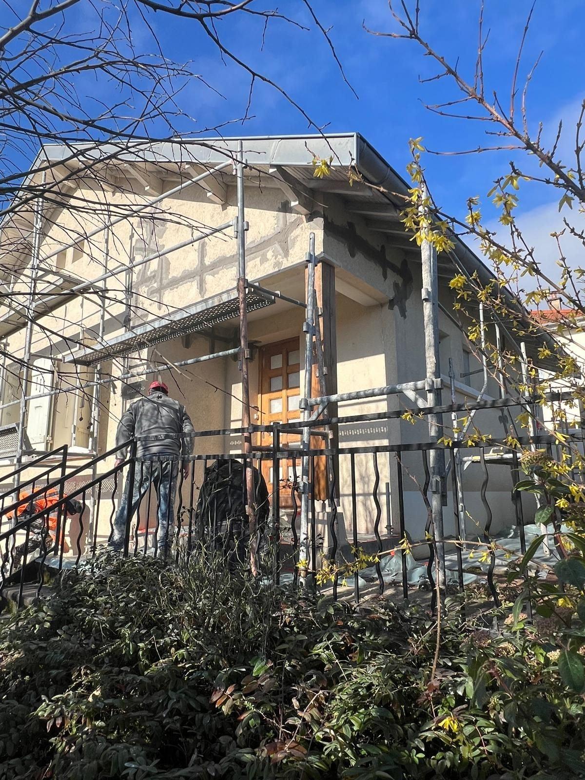 Agrafage et reprise de façade à Mâcon (71) : photo 4 sur 6