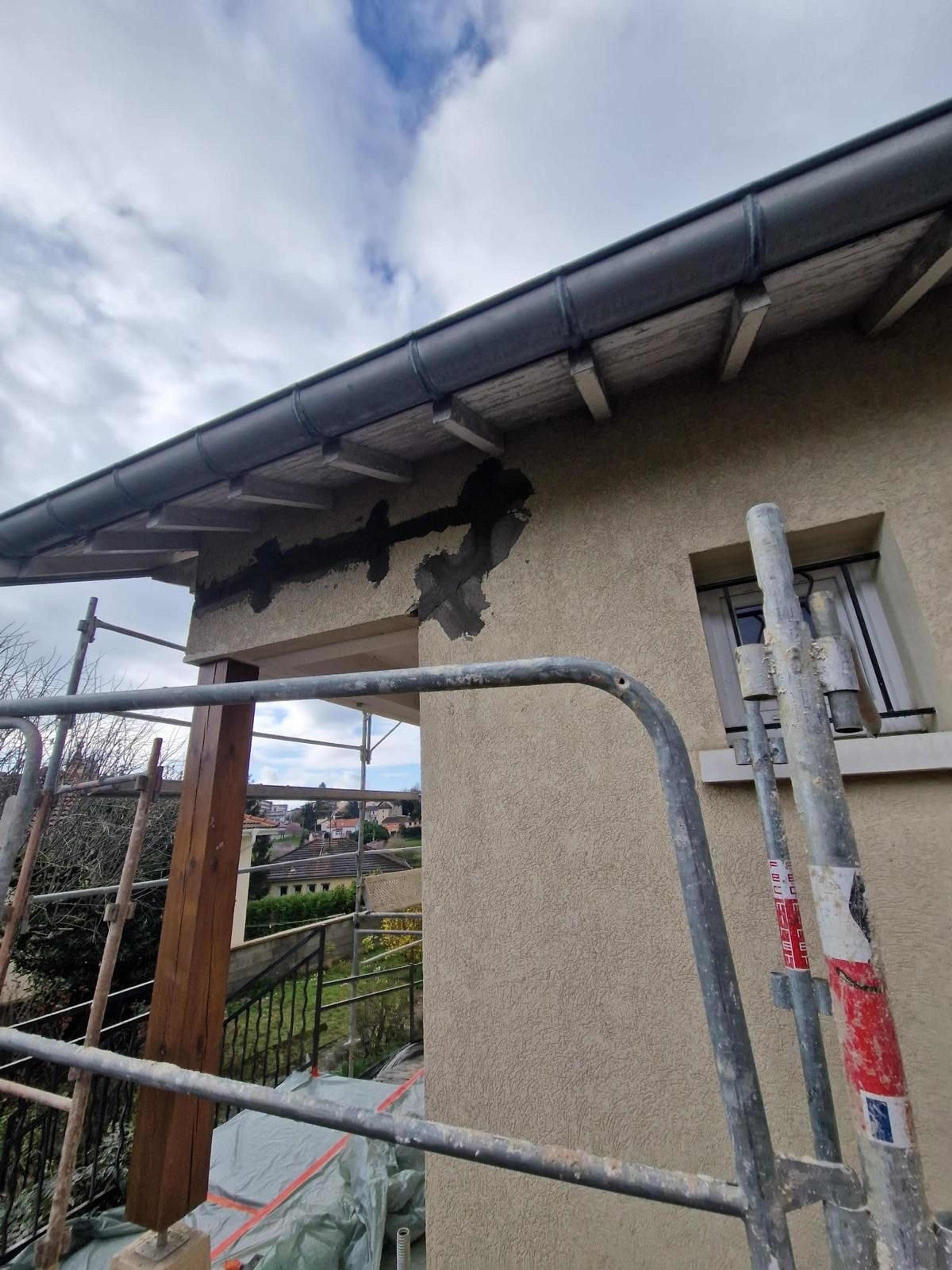 Agrafage et reprise de façade à Mâcon (71) : photo 3 sur 6
