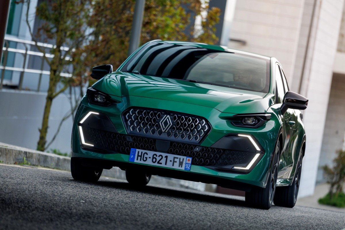 Renault Clio 6: What’s New? Early Impressions from Europe