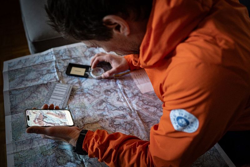 Planowanie trasy z mapą i aplikacją Swisstopo