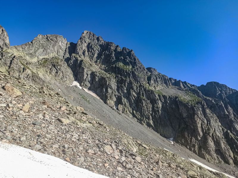 Aiguilles Crochues