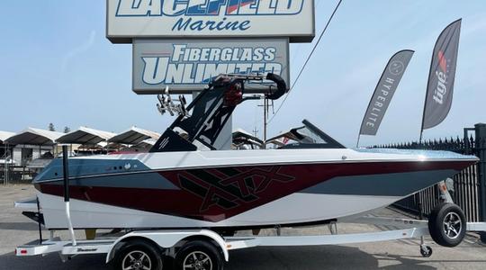 2022 ATX Surf Boats 22 Type-S