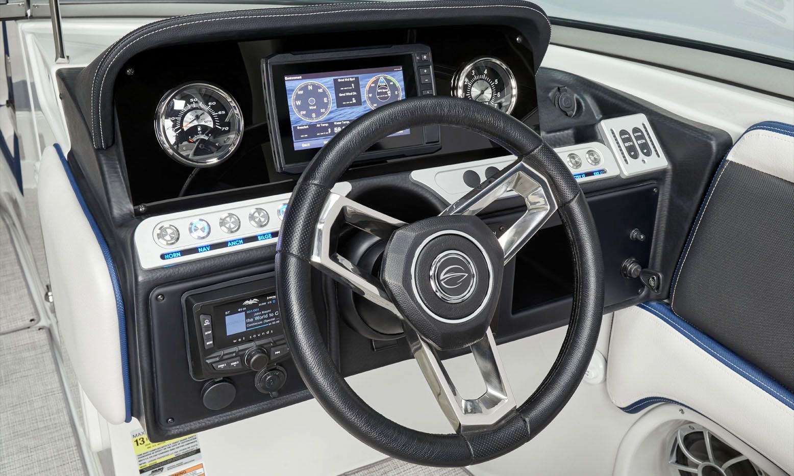 2022 Crownline 260 XSS