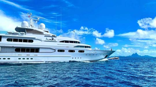 1986 Amels Dancing Hare