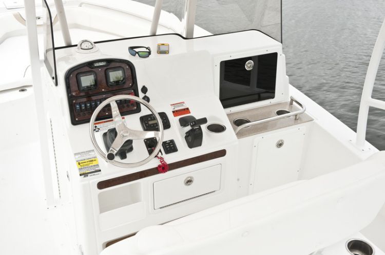 2013 Sea Hunt Edge 24